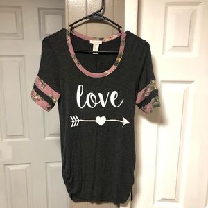 Maternity Short Sleeve Love Shirt